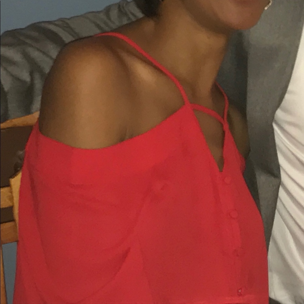 Off the shoulder blouse. Fits like an XS.